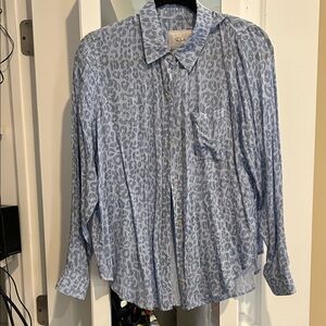 Rails Light Blue Leopard Print womens Shirt